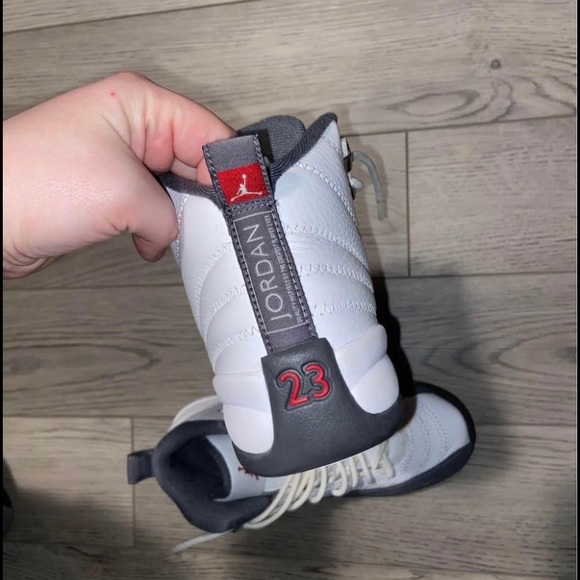 Jordan Air 12 Retro Dark Grey size 5.5 - Picture 3 of 5